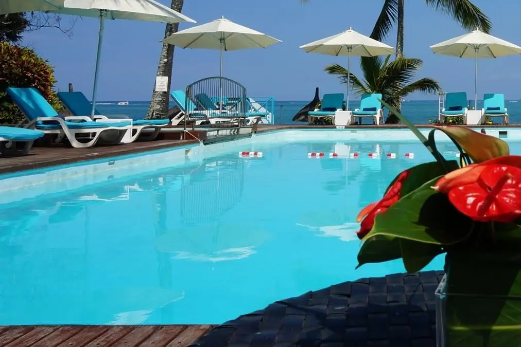 Coral Azur Beach Resort — CORAL AZUR BEACH RESORT