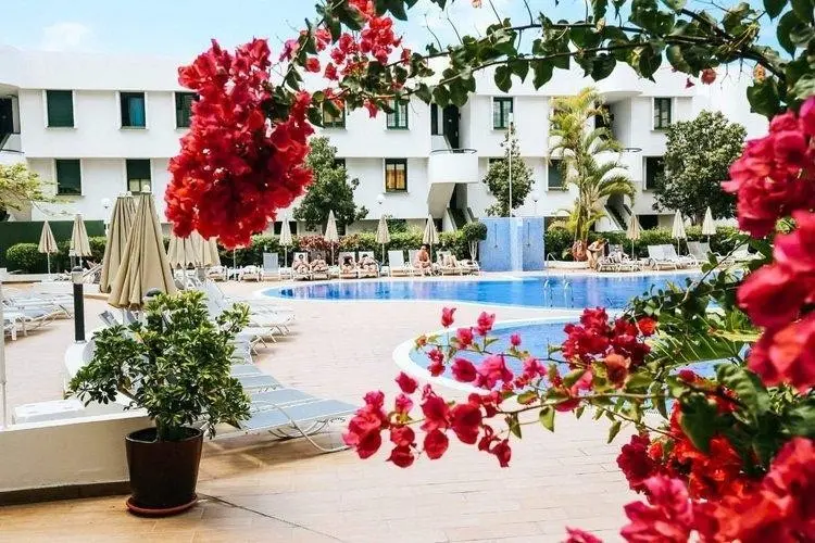 Coral Suites & Spa — CORAL SUITES & SPA