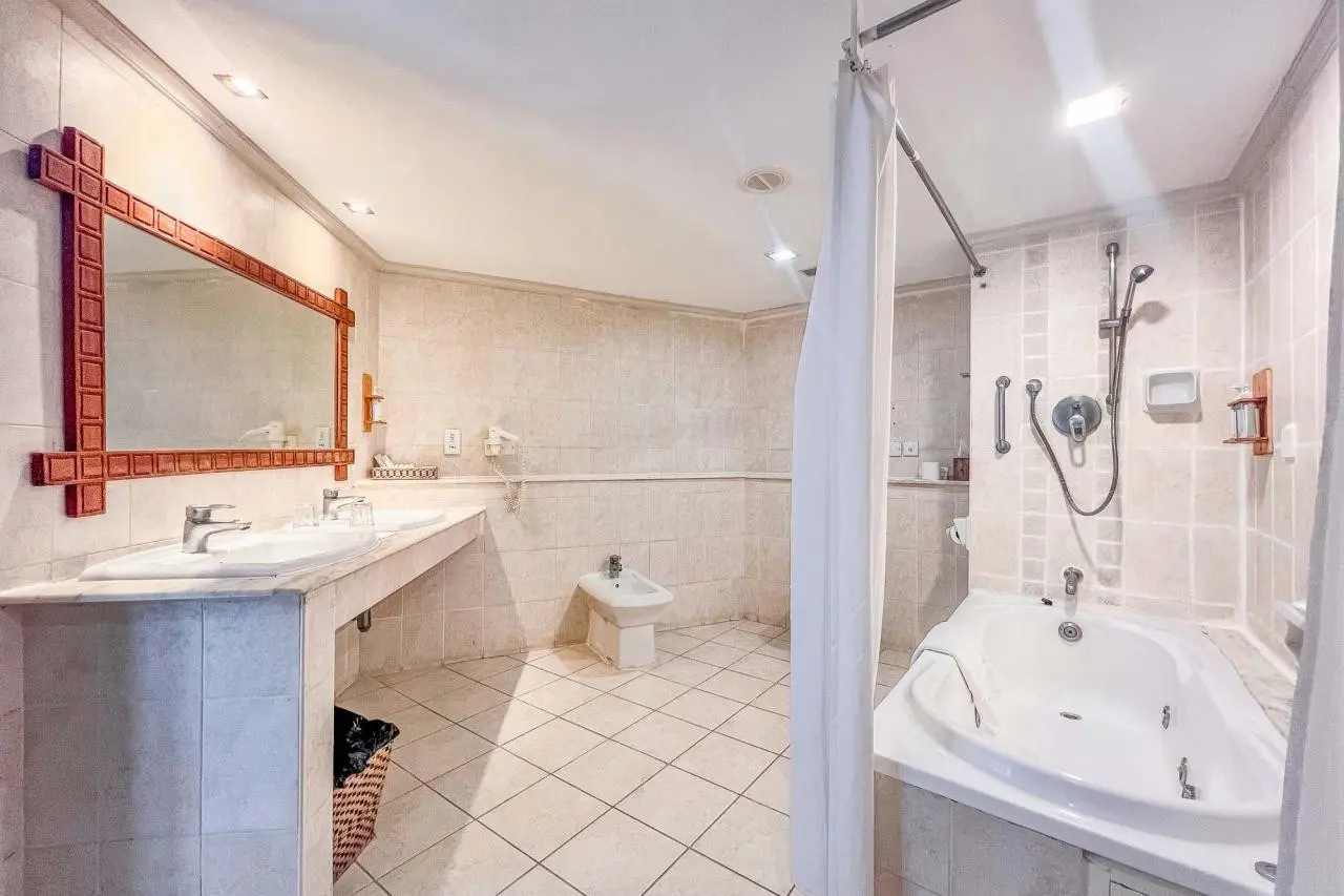 Diamonds Malindi — DIANI REEF BEACH RESORT