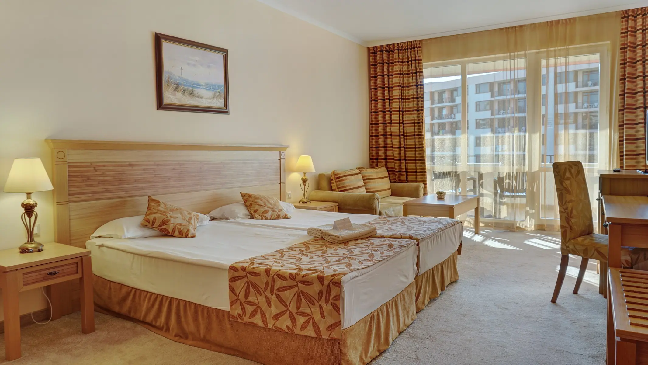 DIT Majestic Beach Resort — DIT MAJESTIC BEACH RESORT