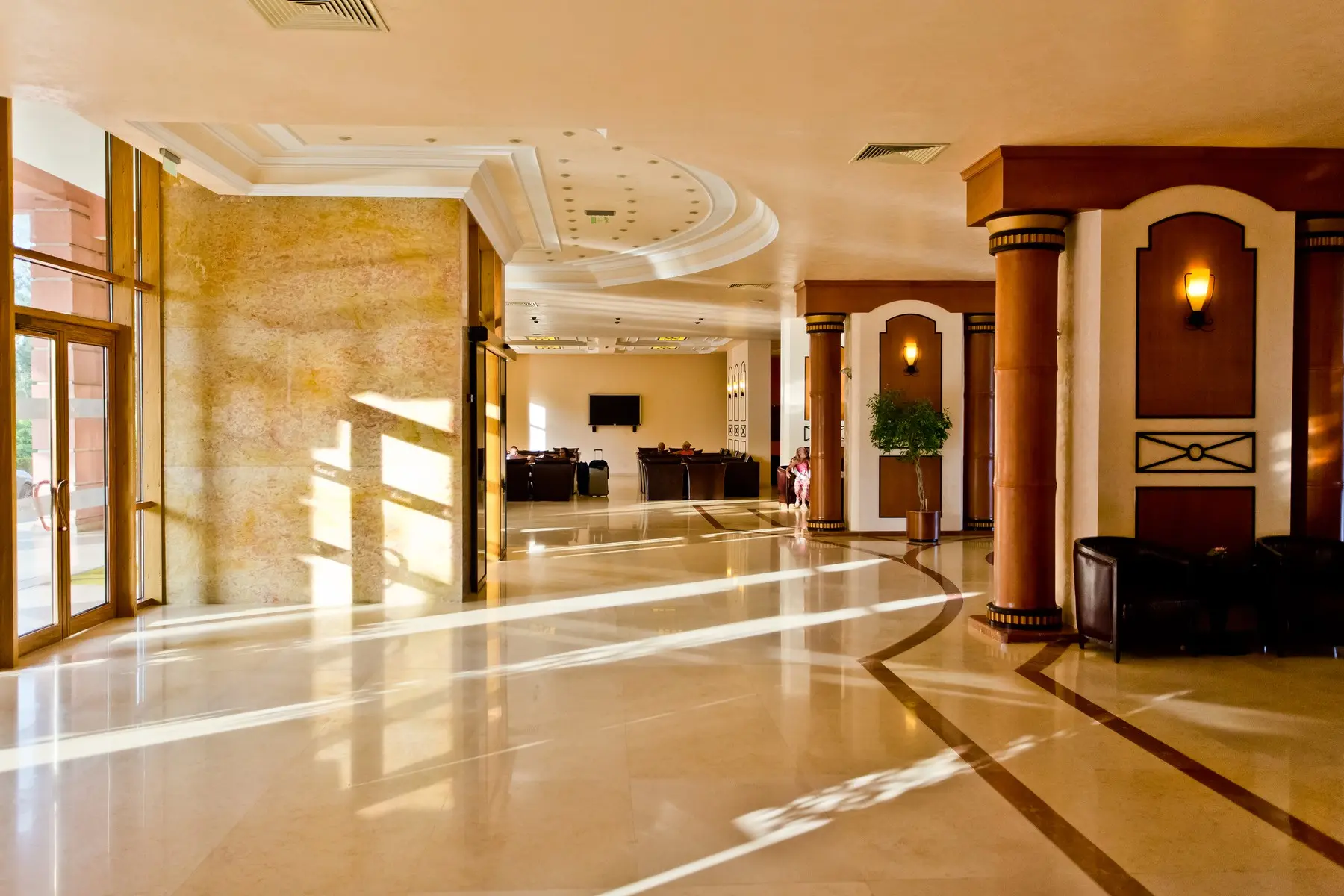 DIT Majestic Beach Resort — DIT MAJESTIC BEACH RESORT