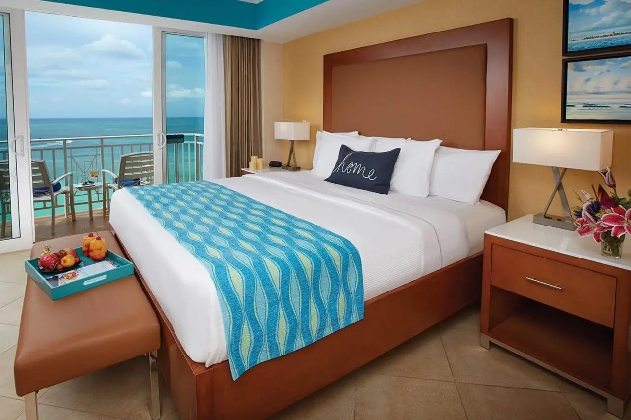 Divi Aruba Phoenix Beach Resort — DIVI ARUBA PHOENIX BEACH RESORT