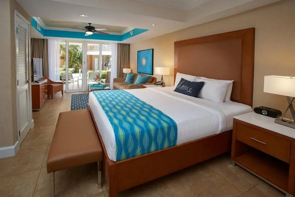 Divi Aruba Phoenix Beach Resort — DIVI ARUBA PHOENIX BEACH RESORT