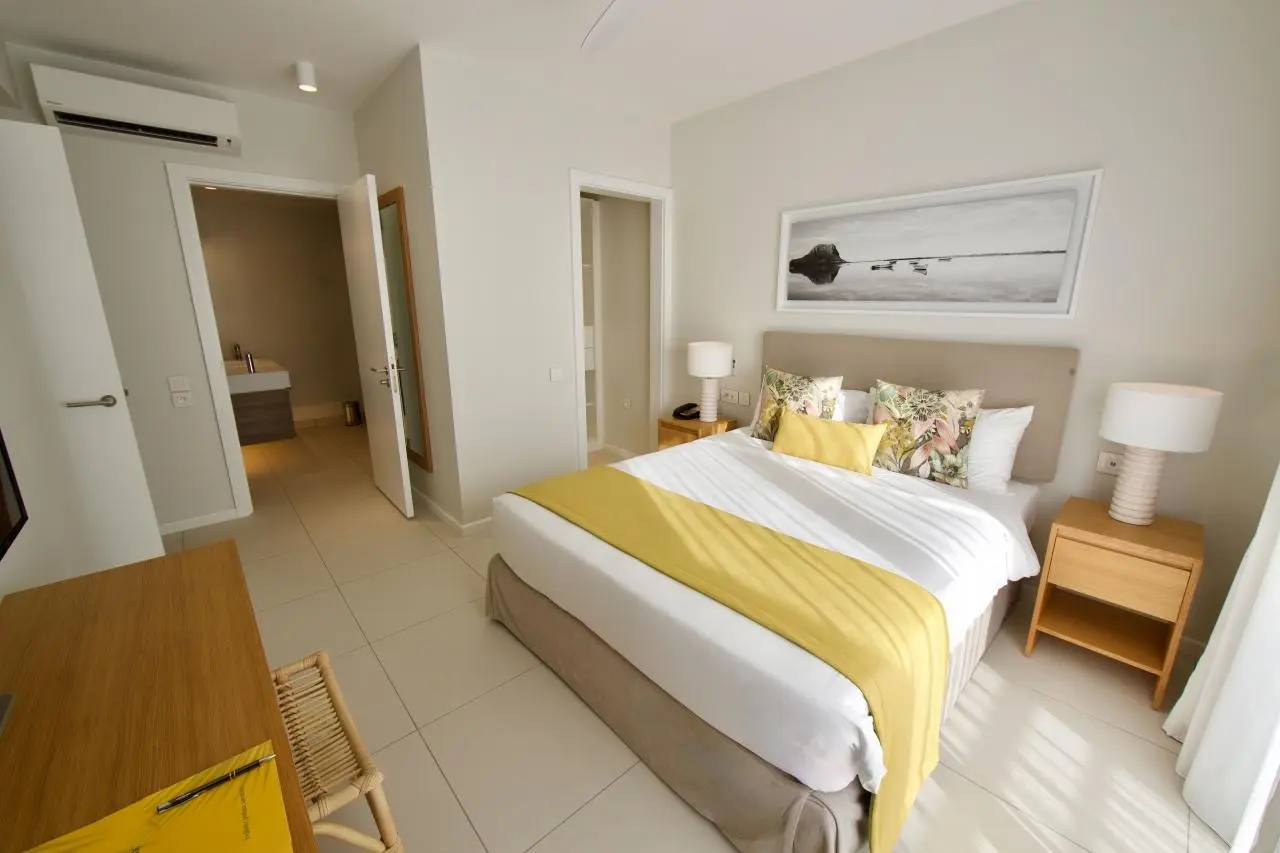 Domaine de Grand Baie — DOMAINE DE GRAND BAIE