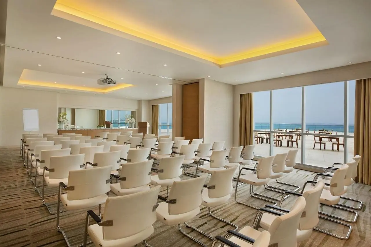 DoubleTree by Hilton Hotel Dubai - Jumeirah Beach — DOUBLETREE BY HILTON HOTEL DUBAI - JUMEIRAH BEACH