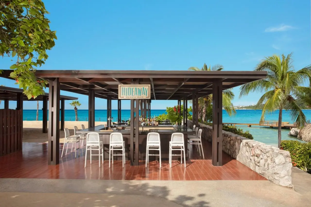 Dreams Curaçao Resort, Spa & Casino — DREAMS CURACAO RESORT SPA & CASINO