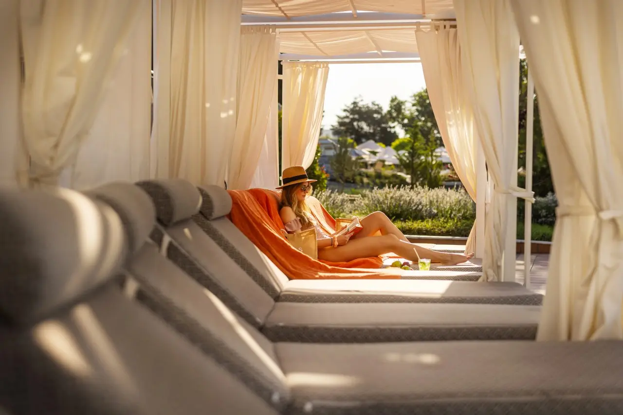 Dreams Sunny Beach Resort & Spa — DREAMS SUNNY BEACH RESORT & SPA