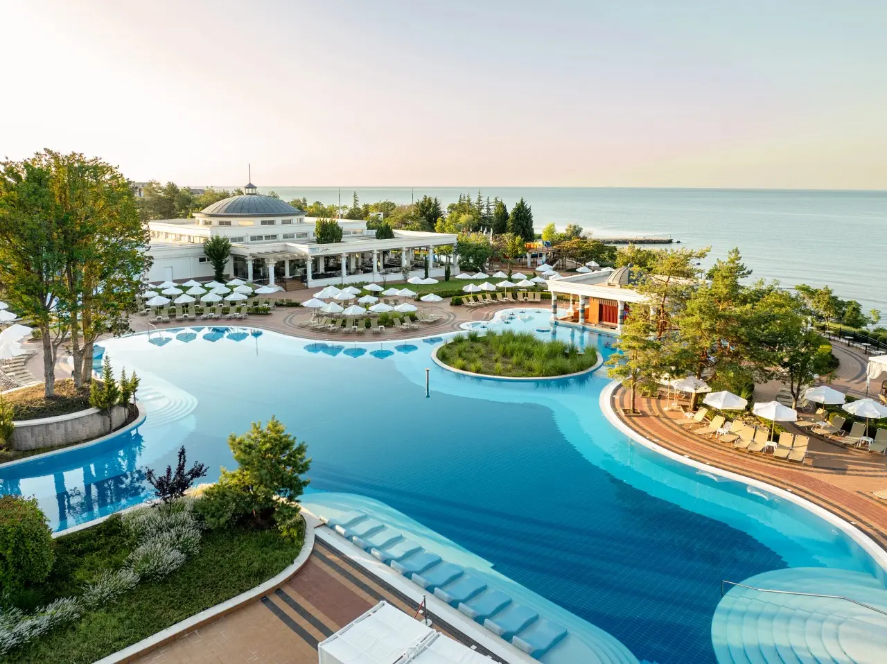 Dreams Sunny Beach Resort & Spa — DREAMS SUNNY BEACH RESORT & SPA
