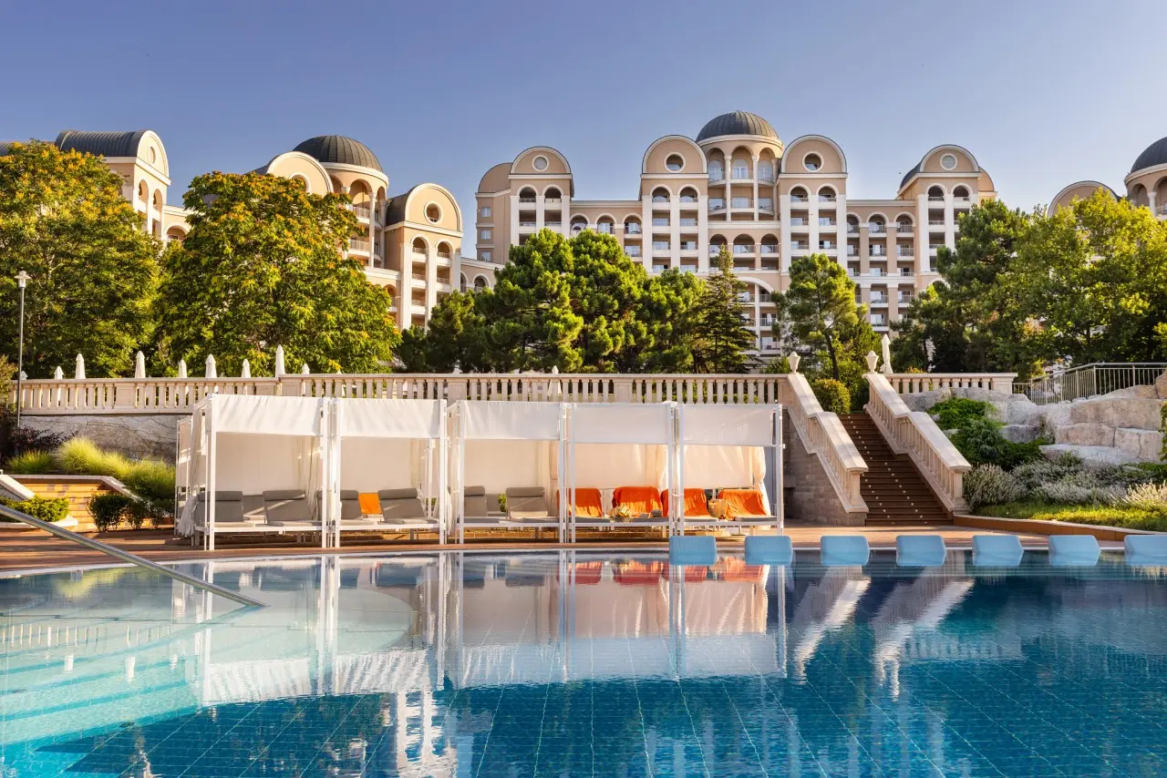 Dreams Sunny Beach Resort & Spa — DREAMS SUNNY BEACH RESORT & SPA