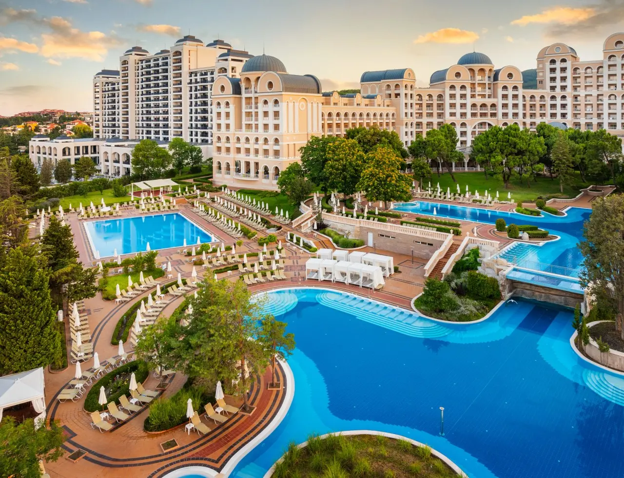 Dreams Sunny Beach Resort & Spa — DREAMS SUNNY BEACH RESORT & SPA