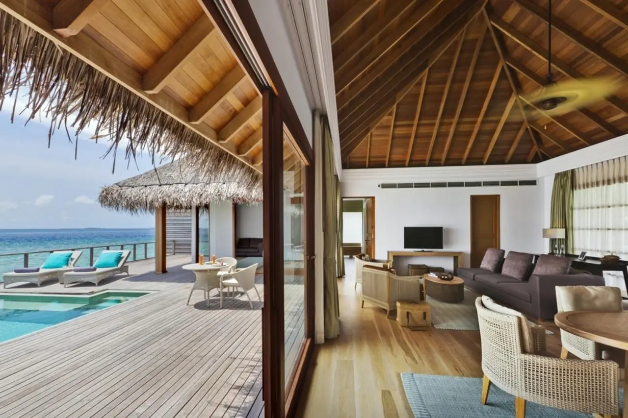 Plaża przy hotelu Dusit Thani Maldives