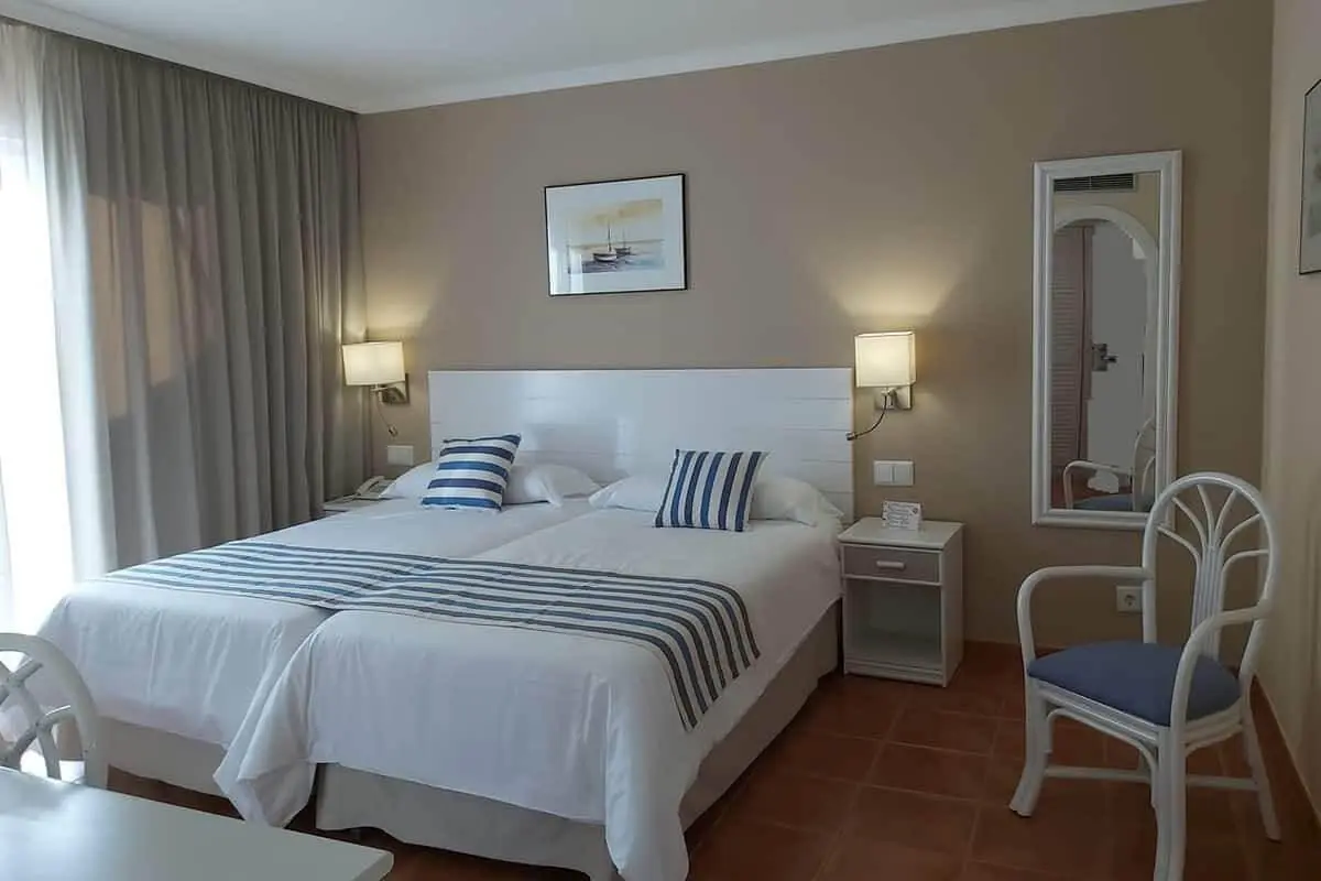 Pokój w hotelu Dwo Les Palmeres