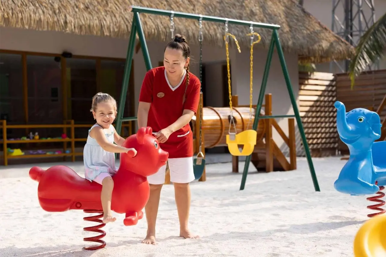 Emerald Faarufushi Resort & Spa — EMERALD FAARUFUSHI RESORT & SPA