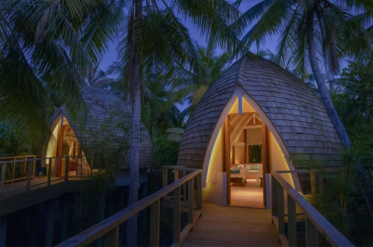 Emerald Faarufushi Resort & Spa — EMERALD FAARUFUSHI RESORT & SPA