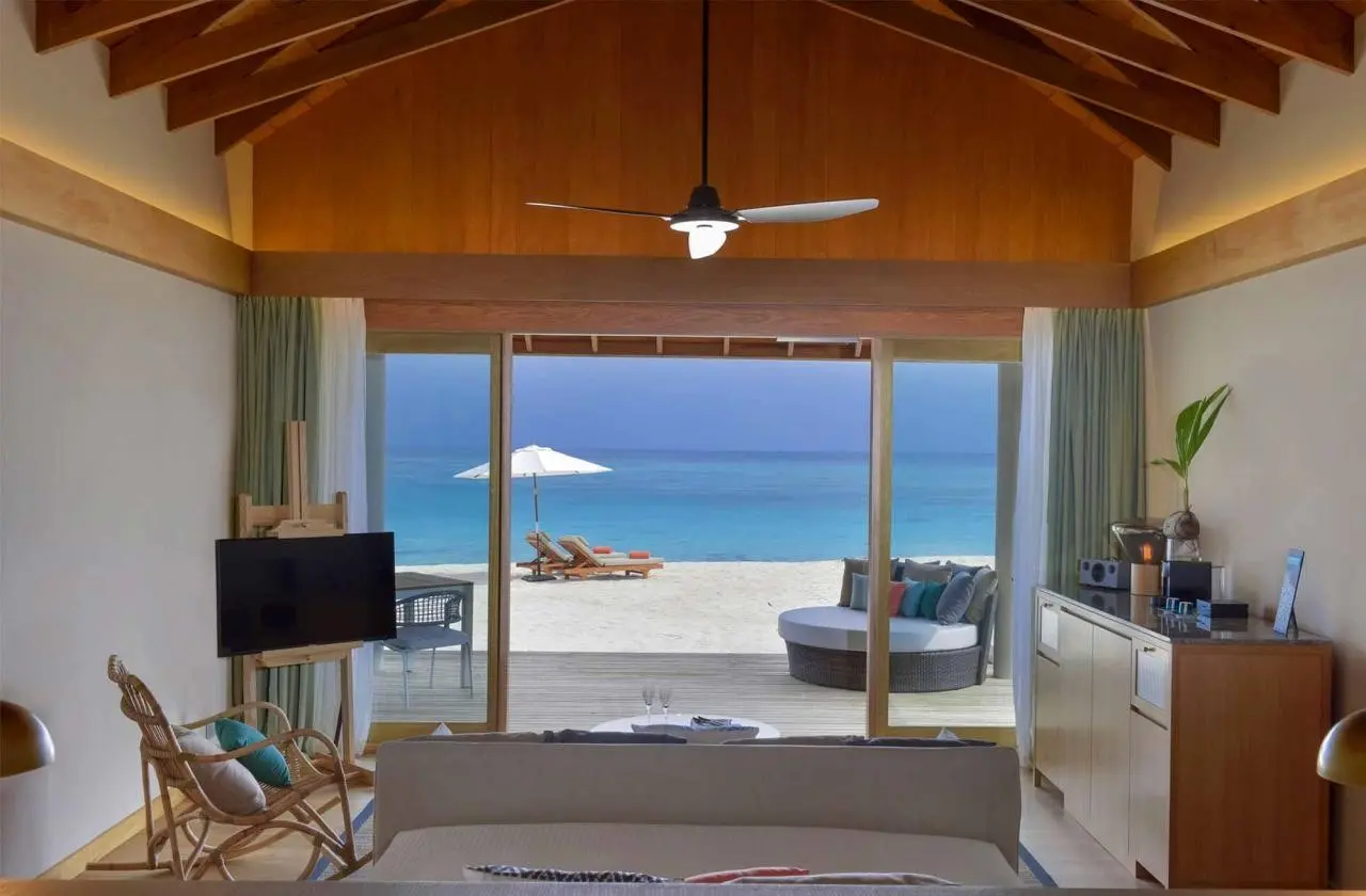 Emerald Faarufushi Resort & Spa — EMERALD FAARUFUSHI RESORT & SPA