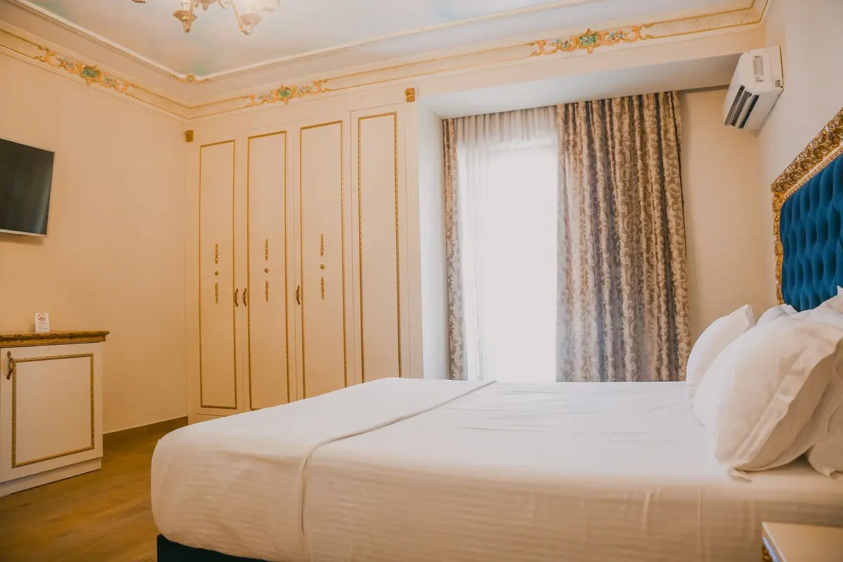 Empire Hotel — EMPIRE