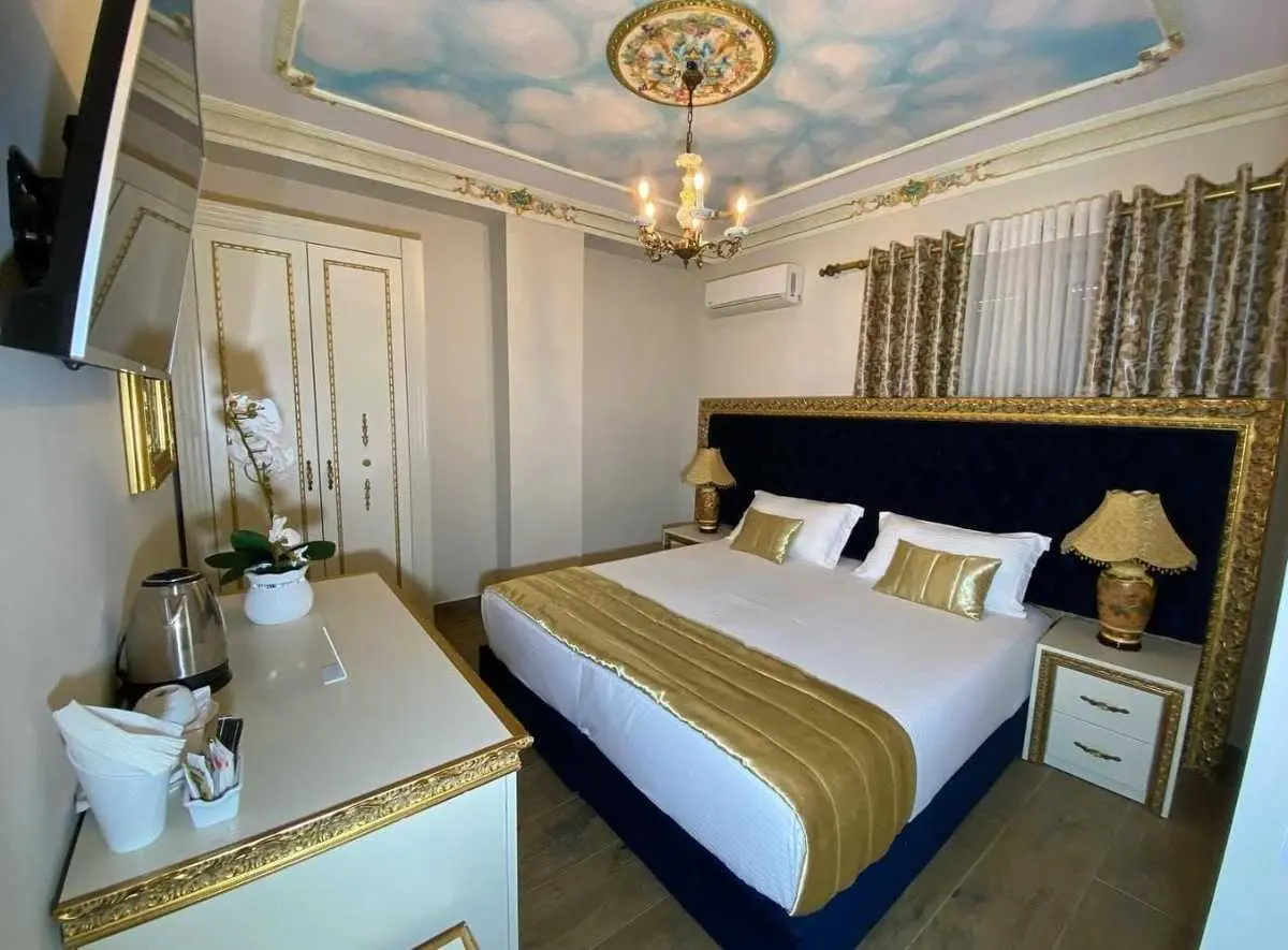 Empire Hotel — EMPIRE