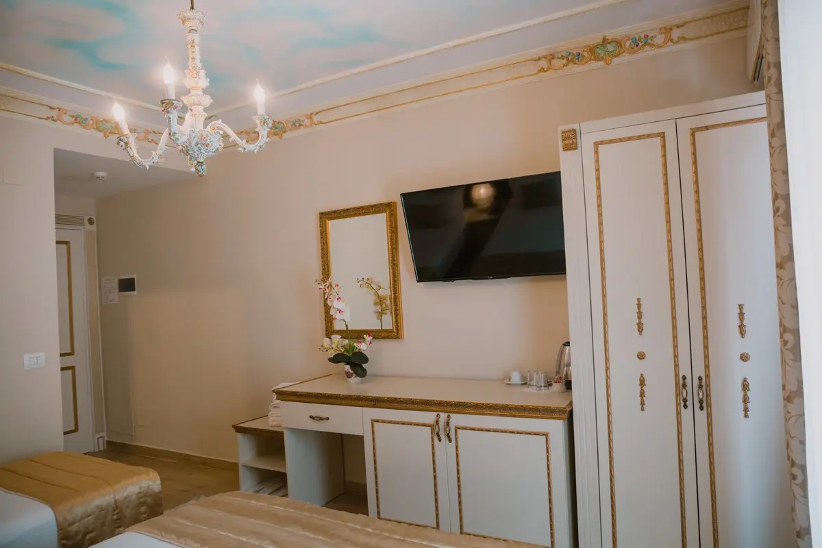 Empire Hotel — EMPIRE