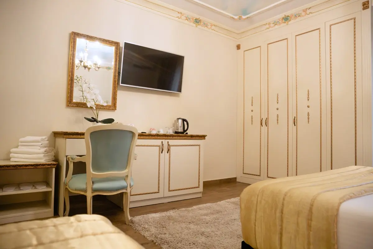 Empire Hotel — EMPIRE