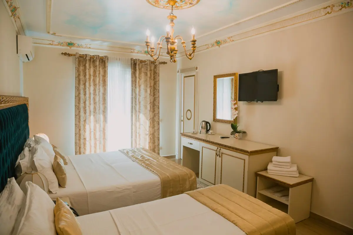 Empire Hotel — EMPIRE