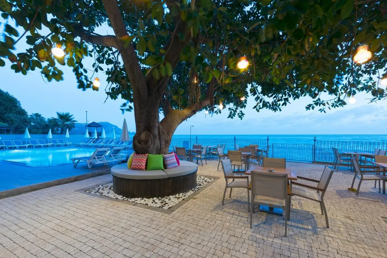 Floria Beach — FLORIA BEACH