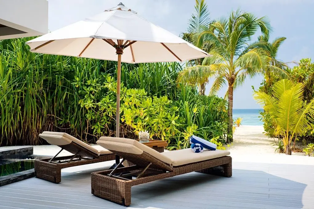 Fushifaru Maldives — MOVENPICK RESORT KUREDHIVARU MALDIVES