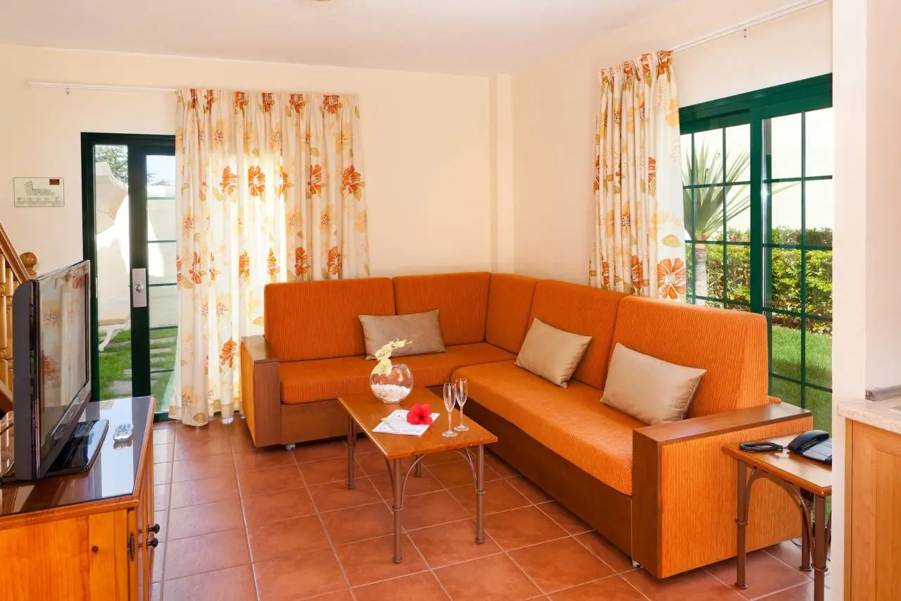 GF Isabel — GF ISABEL