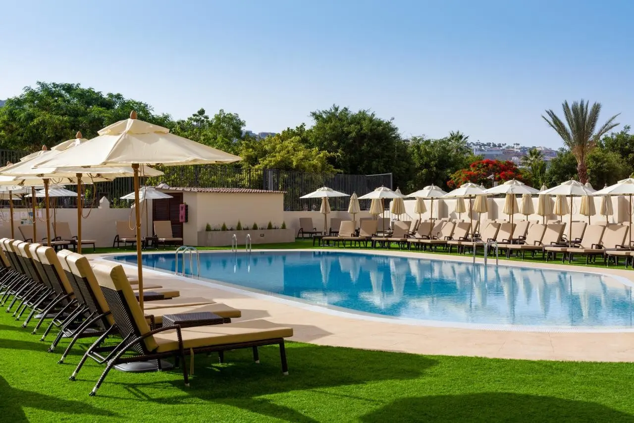 GF Isabel — GF ISABEL