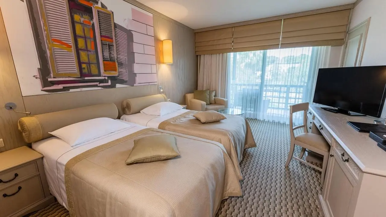 Gloria Golf Resort — GLORIA GOLF RESORT