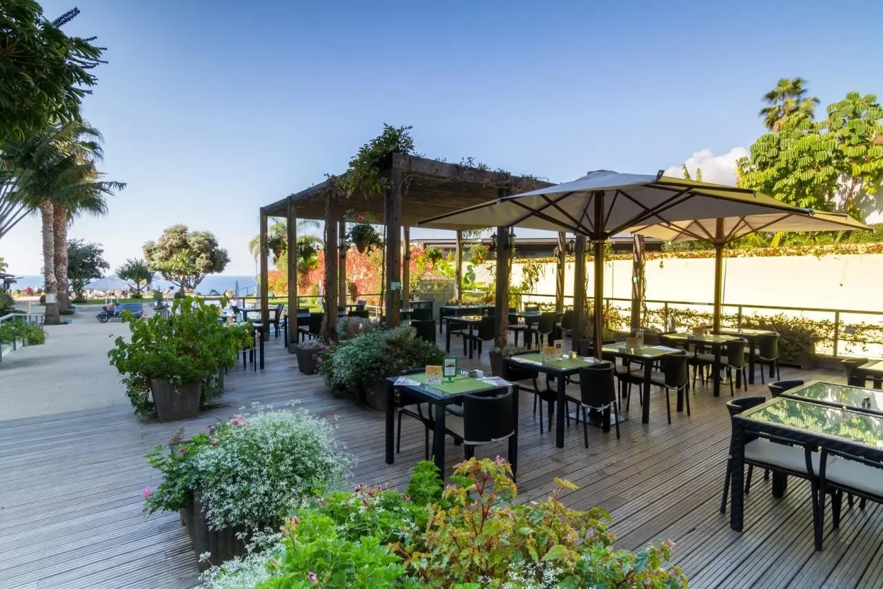 Golden Residence — GOLDEN RESIDENCE