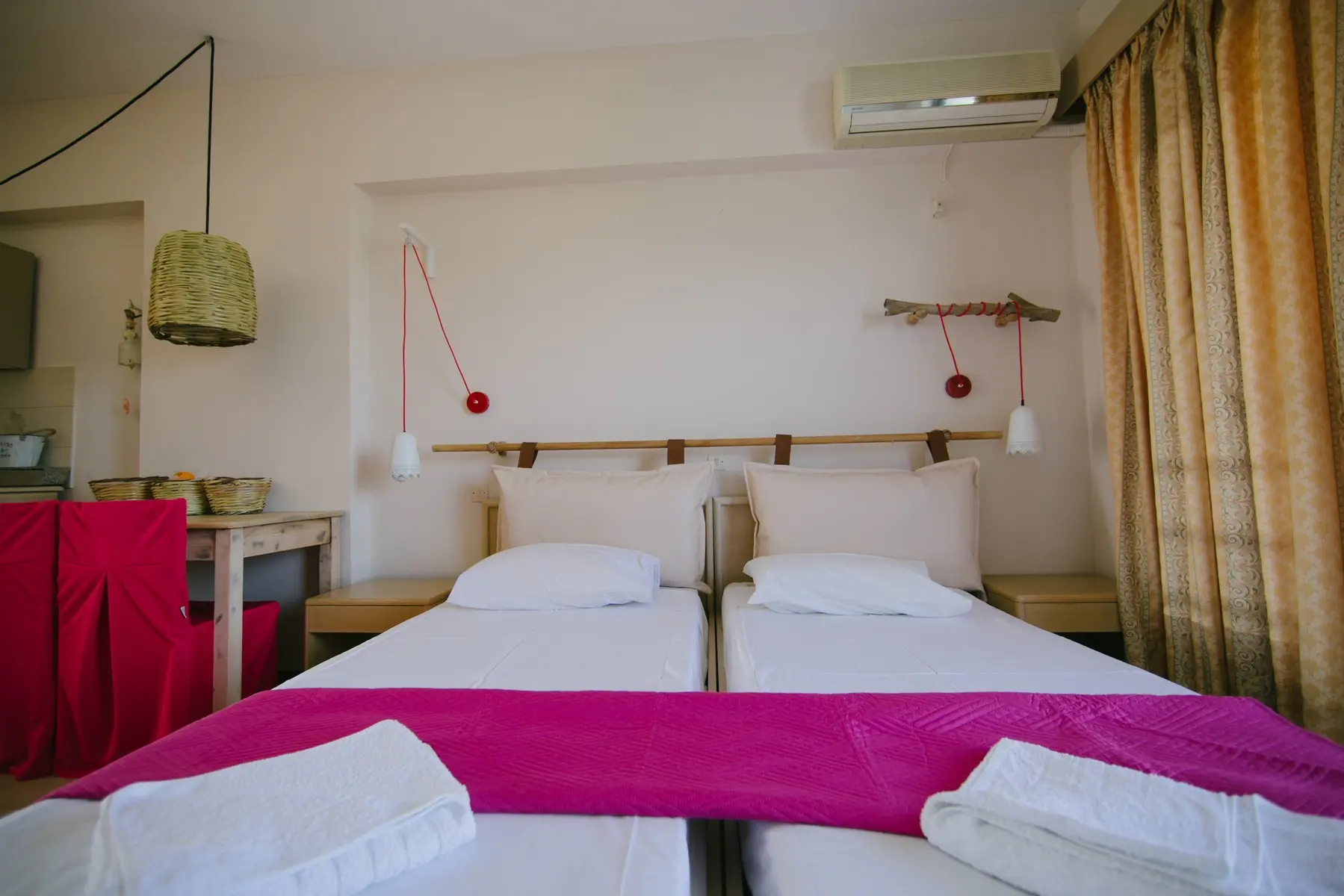 Gorgona Studios — GORGONA STUDIOS