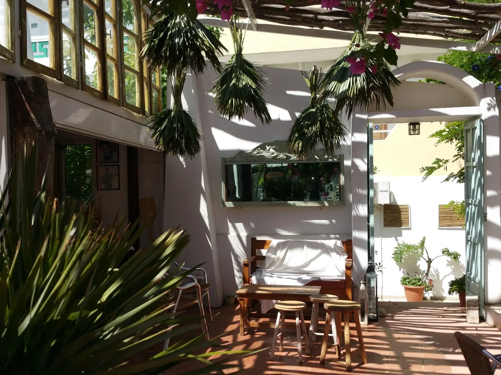 Gorgona Studios — GORGONA STUDIOS