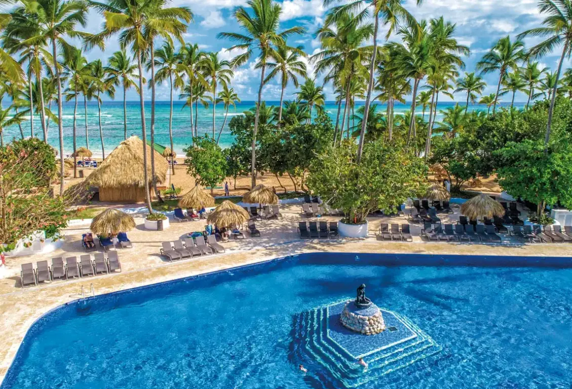 Basen w hotelu Grand Sirenis Punta Cana Resort