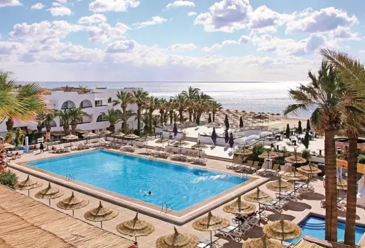 Basen w hotelu Hammamet Beach