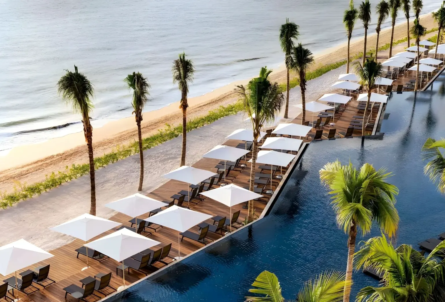 Basen w hotelu Hilton Cancun All Inclusive Resort