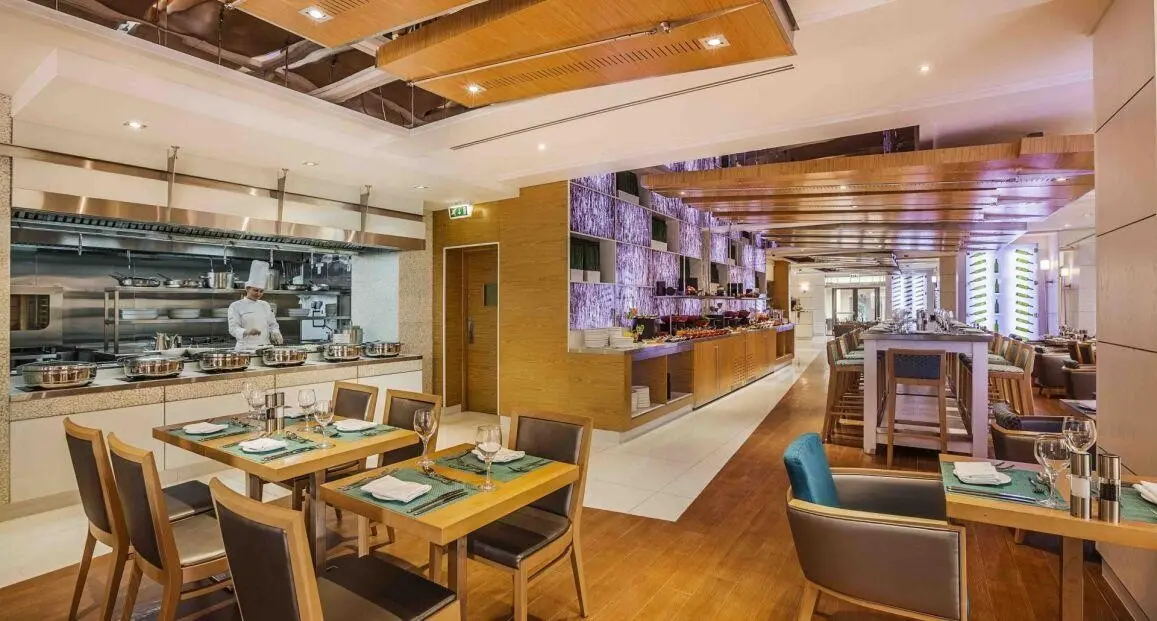 Hilton Dubai The Walk — HILTON DUBAI THE WALK