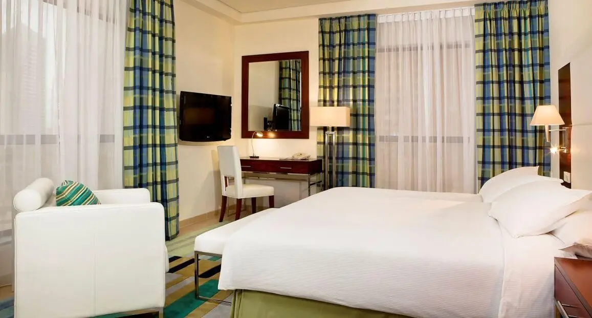 Hilton Dubai The Walk — HILTON DUBAI THE WALK