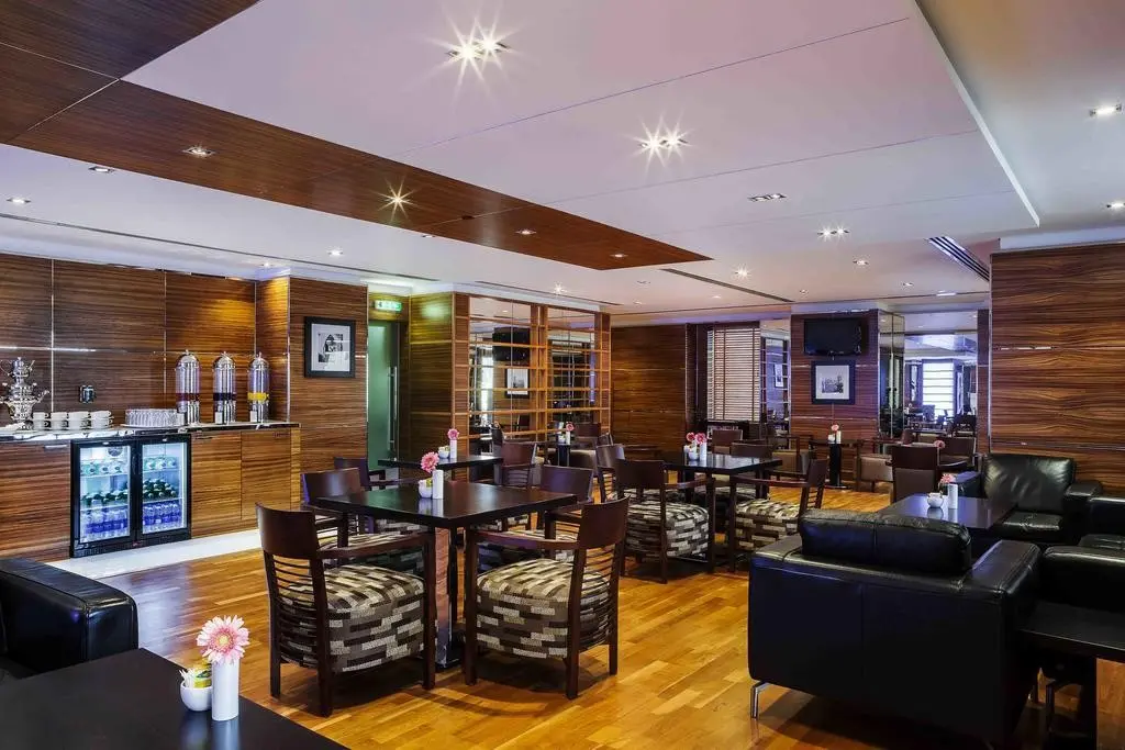 Hilton Dubai The Walk — HILTON DUBAI THE WALK