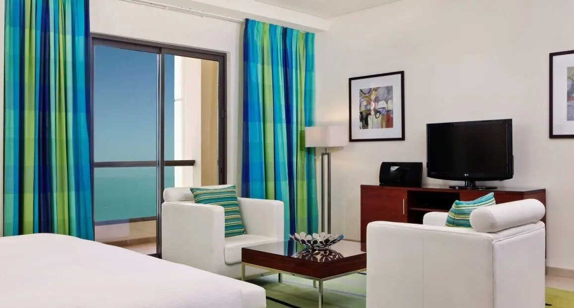 Hilton Dubai The Walk — HILTON DUBAI THE WALK