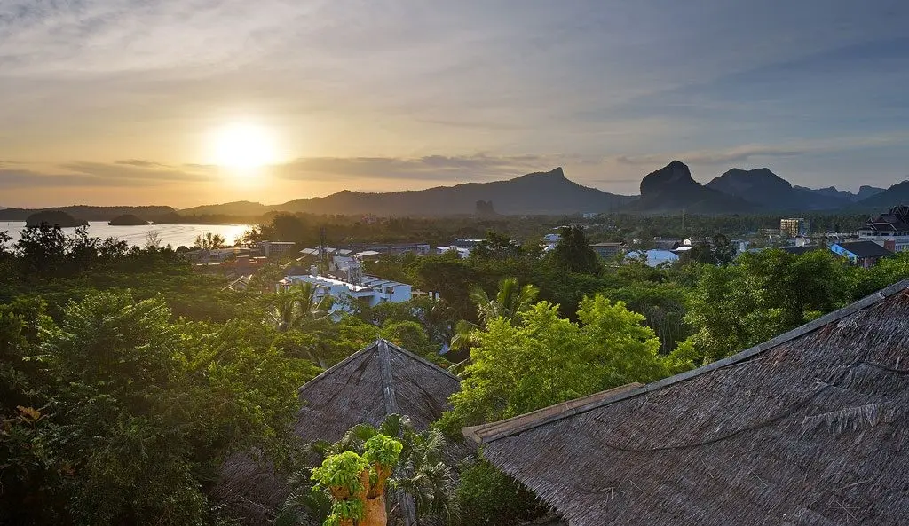 Holiday Ao Nang Beach Resort Krabi — PAKASAI RESORT AO NANG