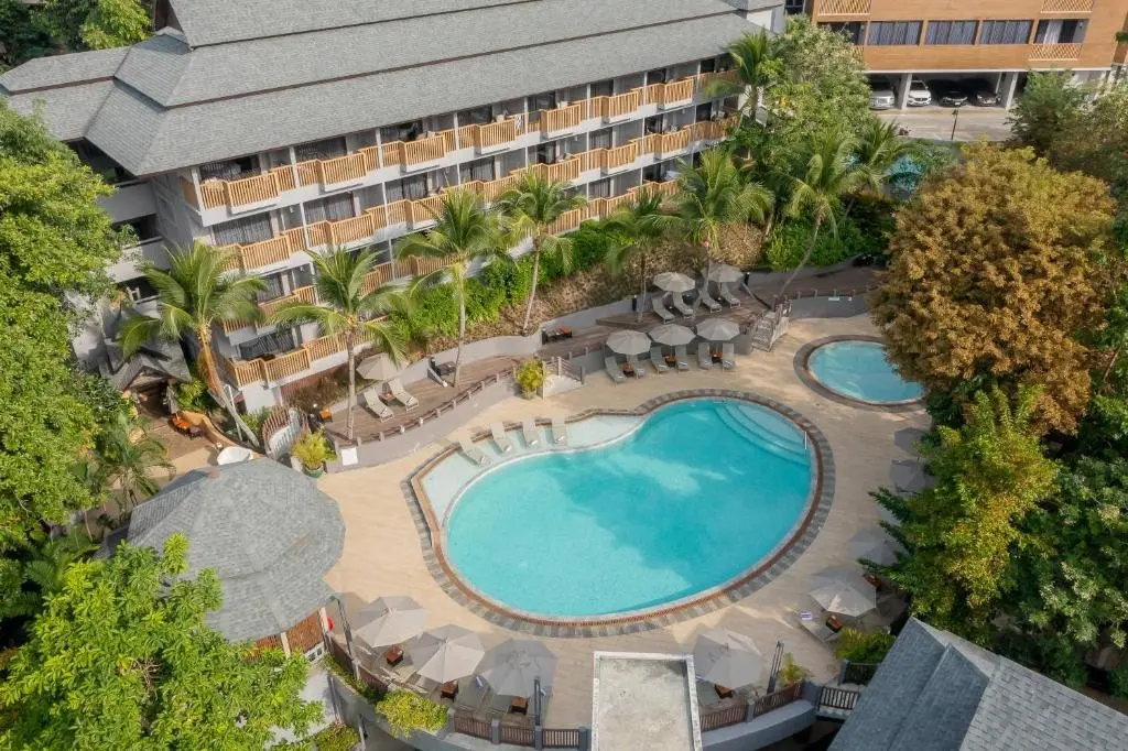 Holiday Inn Express Krabi Ao Nang Beach — HOLIDAY INN RESORT KRABI AO NANG