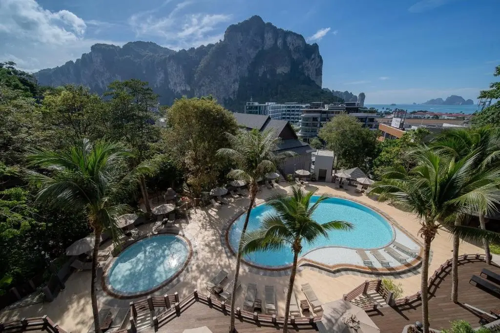Holiday Inn Express Krabi Ao Nang Beach — HOLIDAY INN RESORT KRABI AO NANG