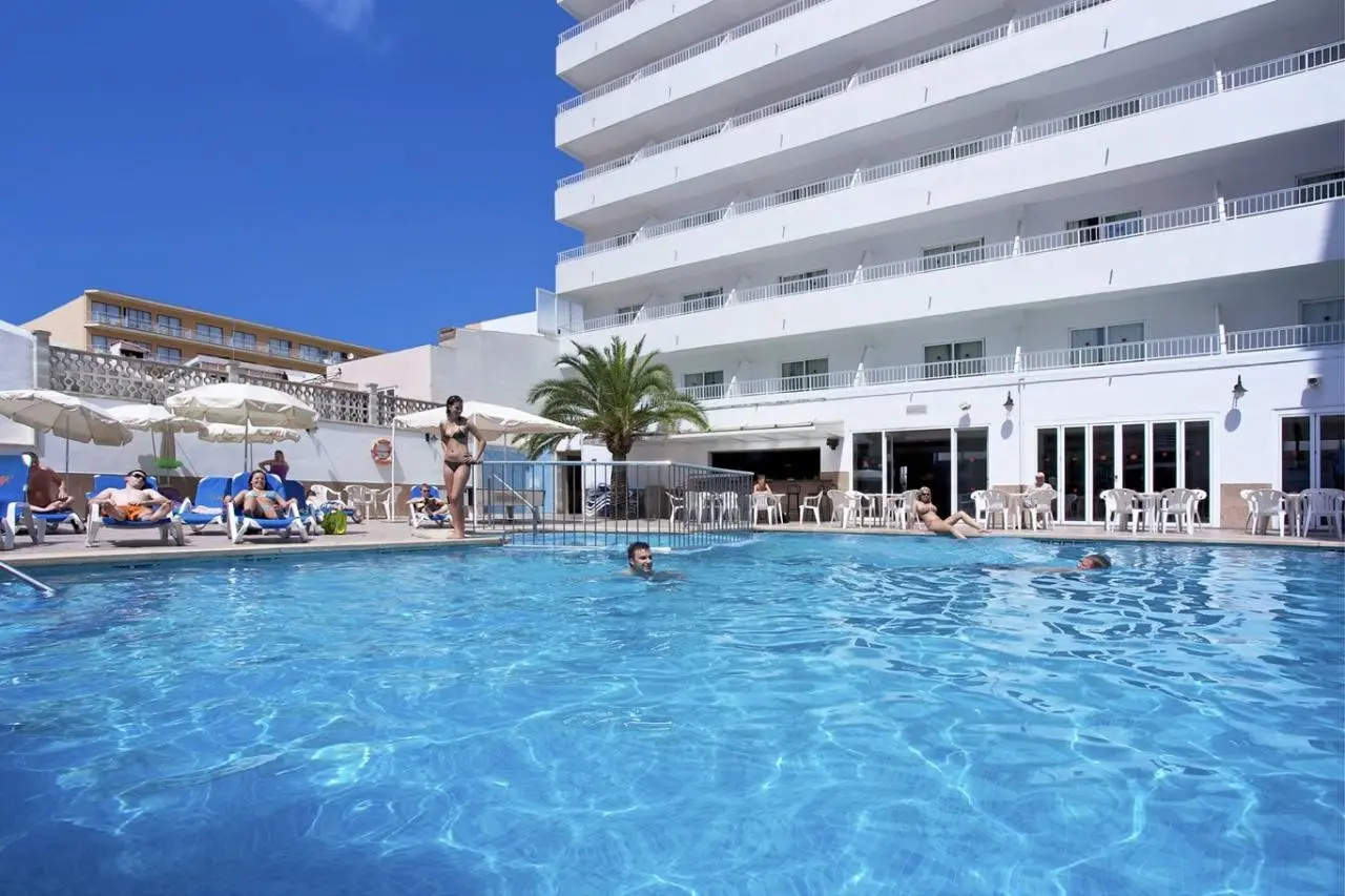 Basen w hotelu Hsm Reina Del Mar Hotel