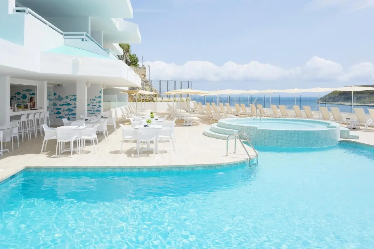 HSM Sandalo Beach — HSM SANDALO BEACH