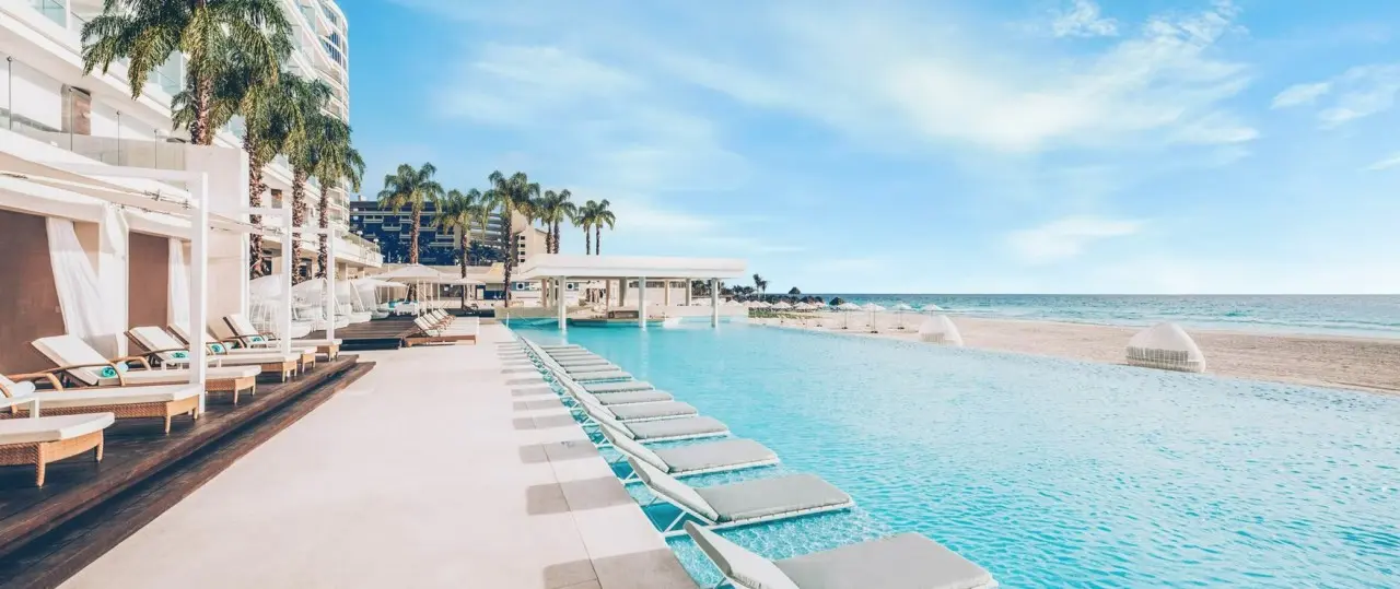 Basen w hotelu Iberostar Selection Coral Cancun