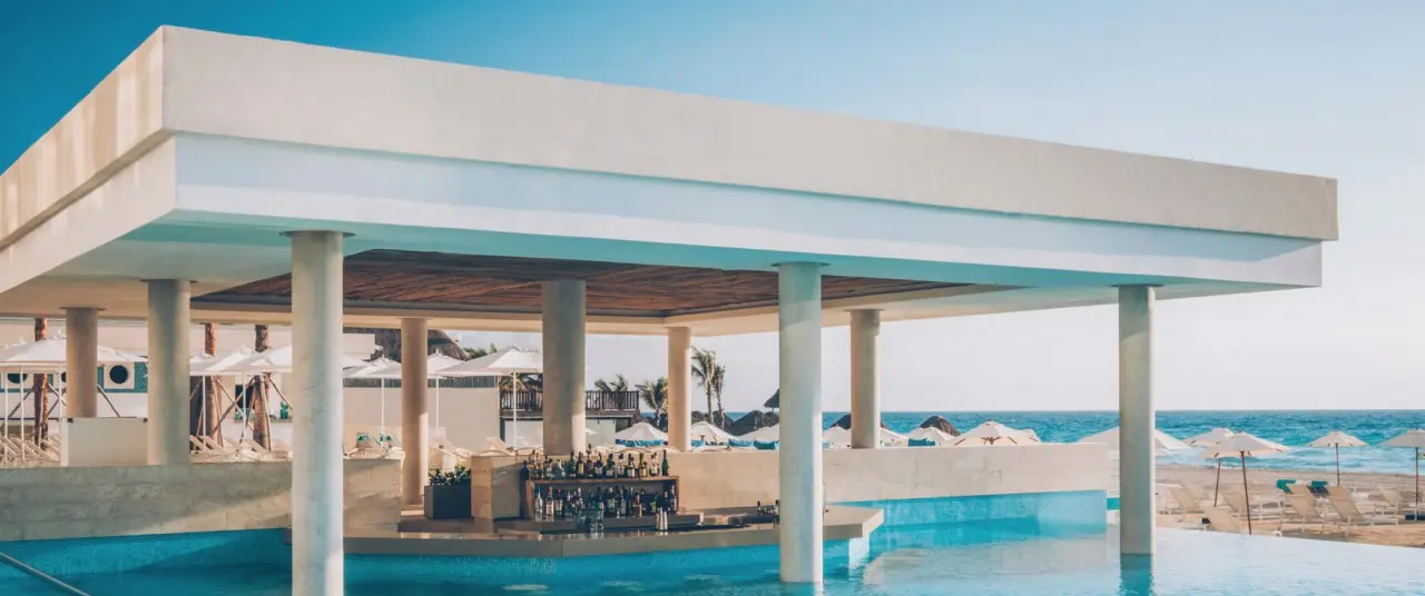 Basen w hotelu Iberostar Selection Coral Cancun
