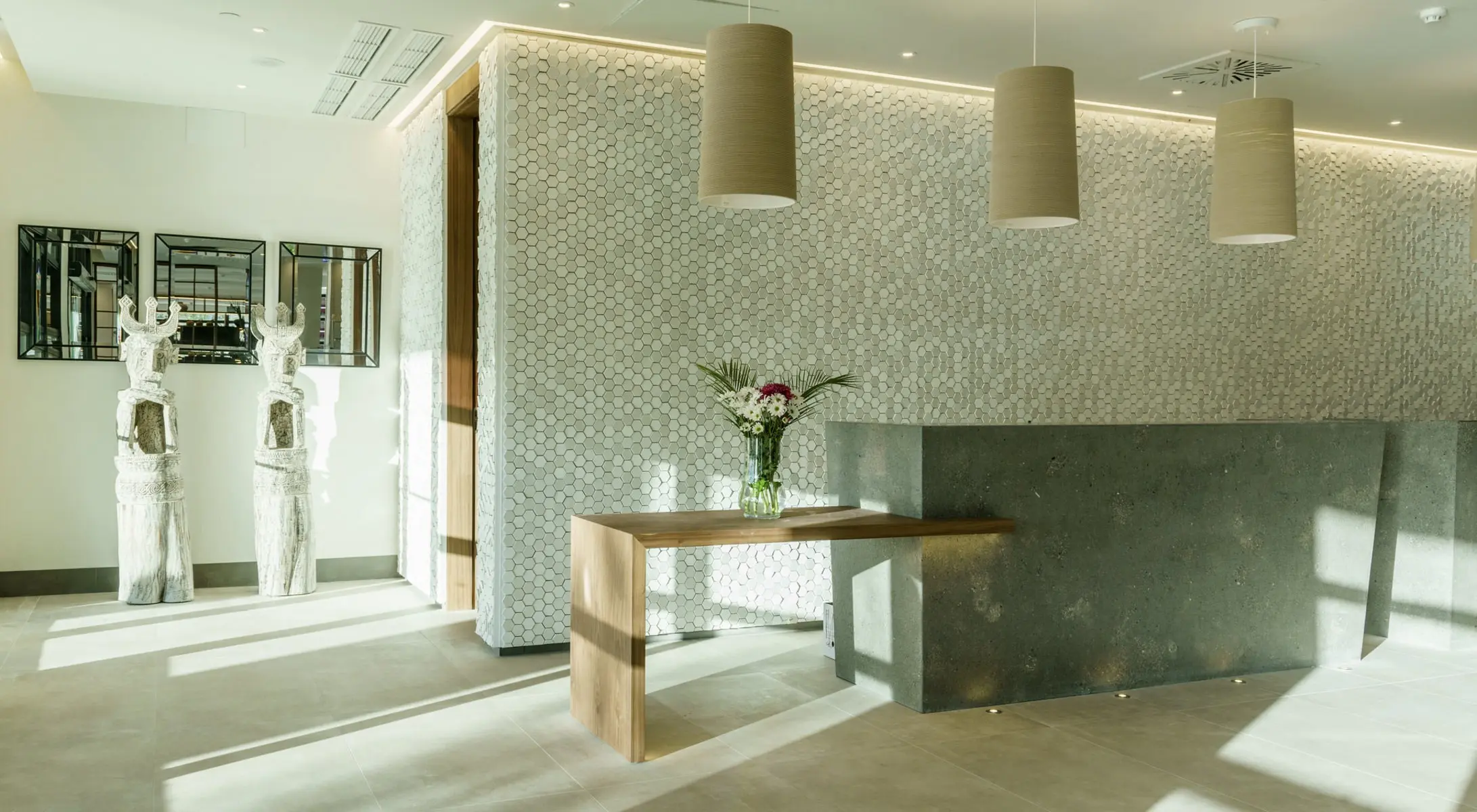 Lobby hotelu Ilunion Fuengirola