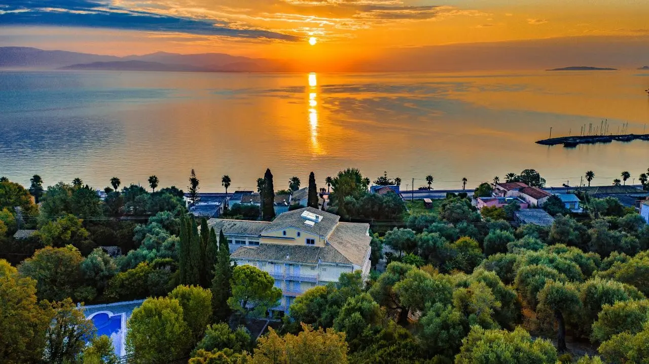 Ipsos Beach — IPSOS BEACH