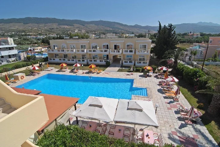 Hotel Iris w Grecja (Chalkidiki) - oferta last minute