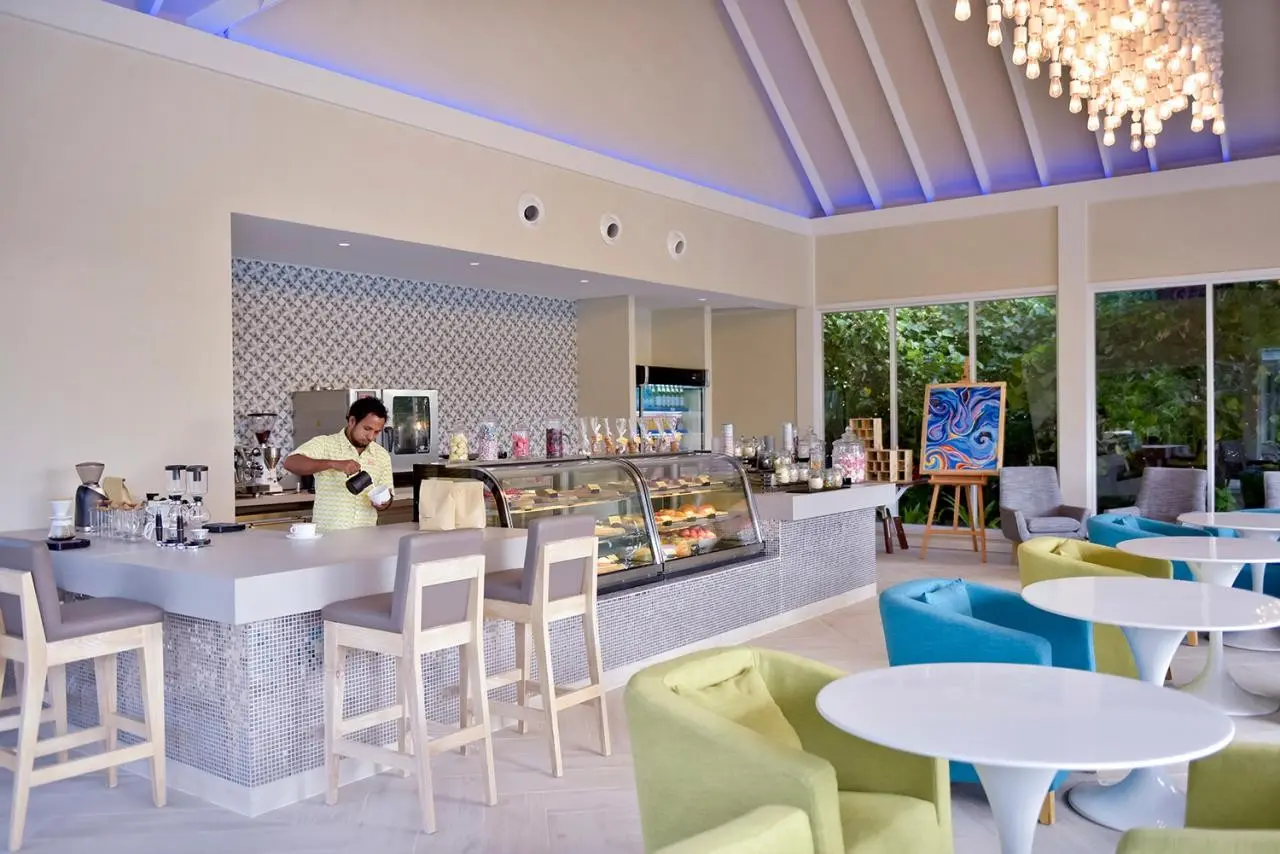 Lobby hotelu Kandima Maldives